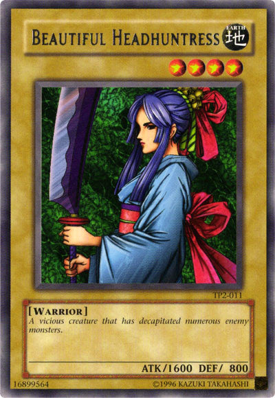 Hermosa Cazadora de Cabezas [TP2-011] Rara 