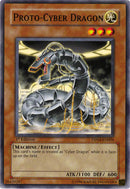 Proto-Cyber ​​Dragon [DP04-EN004] Común 