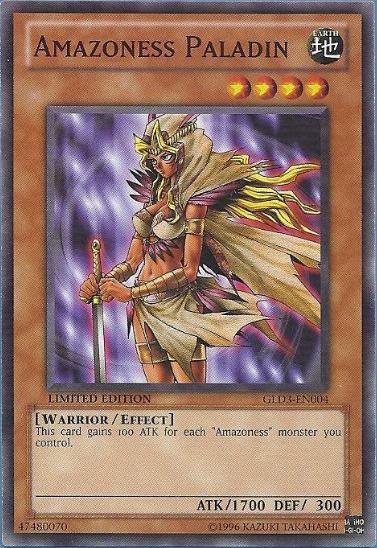 Paladín Amazona [GLD3-EN004] Común 